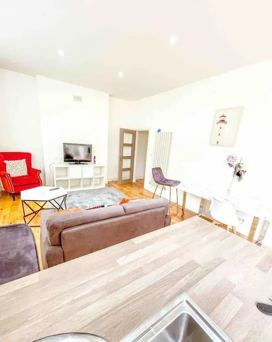 London 2 Bed Apartment